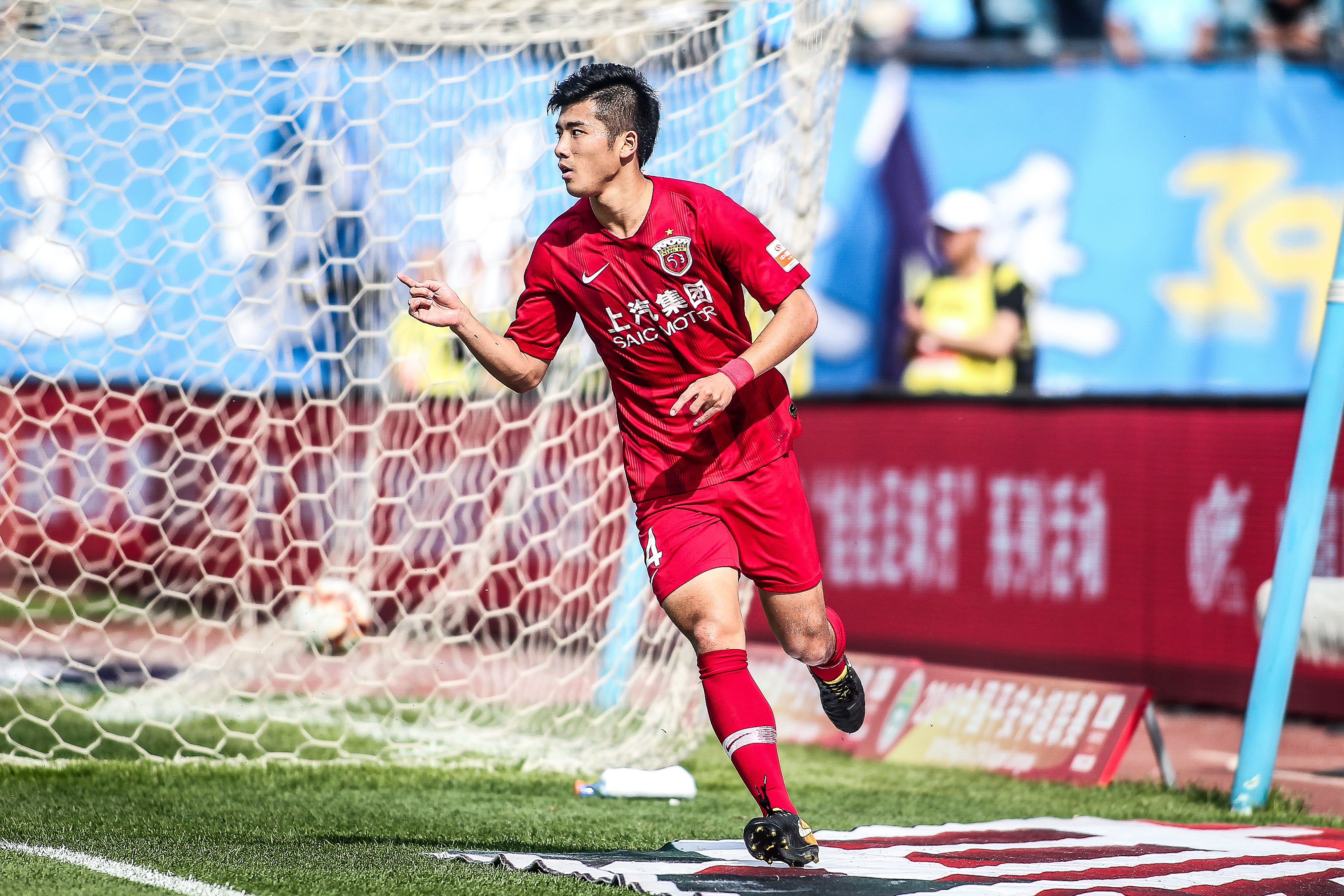 正因此